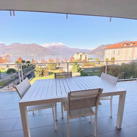 Appartamento Palazzo di Vetro Luino Esterno foto