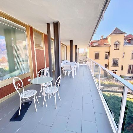 Appartamento Palazzo di Vetro Luino Esterno foto